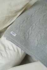 Casa Cashmere Treccia Cable Blanket