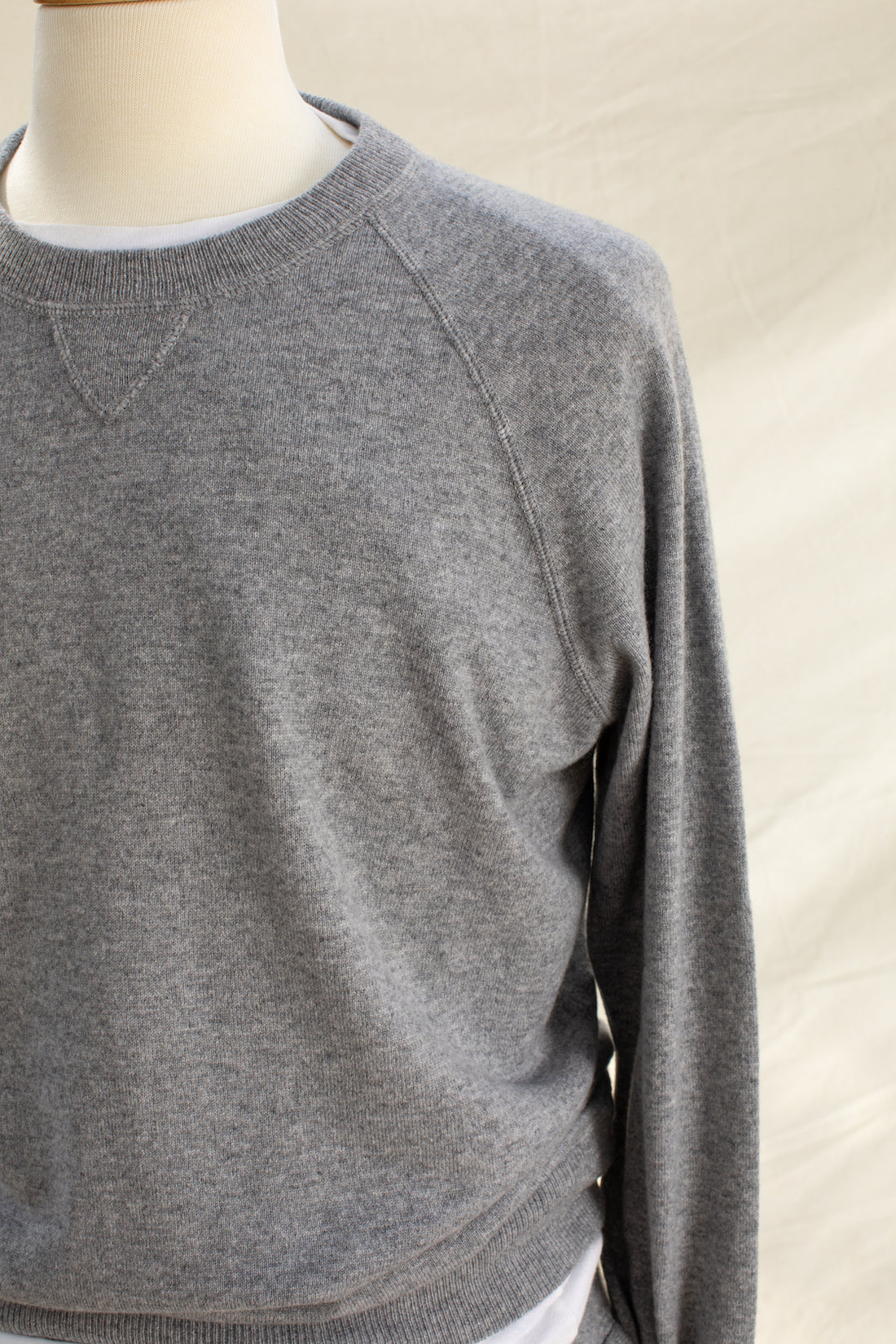Cashmere Raglan Crewneck