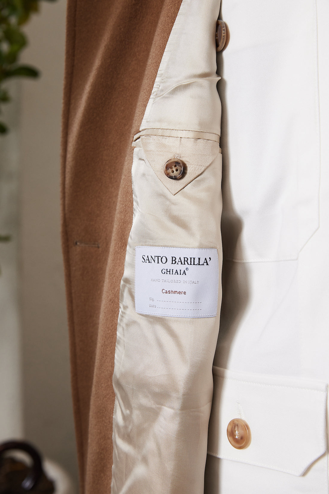 SARTORIA Cashmere Double Breasted Overcoat.