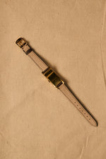 TEMPO - 1945 Vintage Gruen Curvex