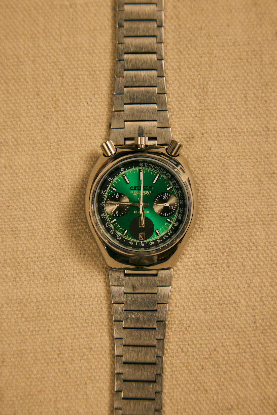 TEMPO - Vintage 1980 "Bullhead" Chronograph Citizen