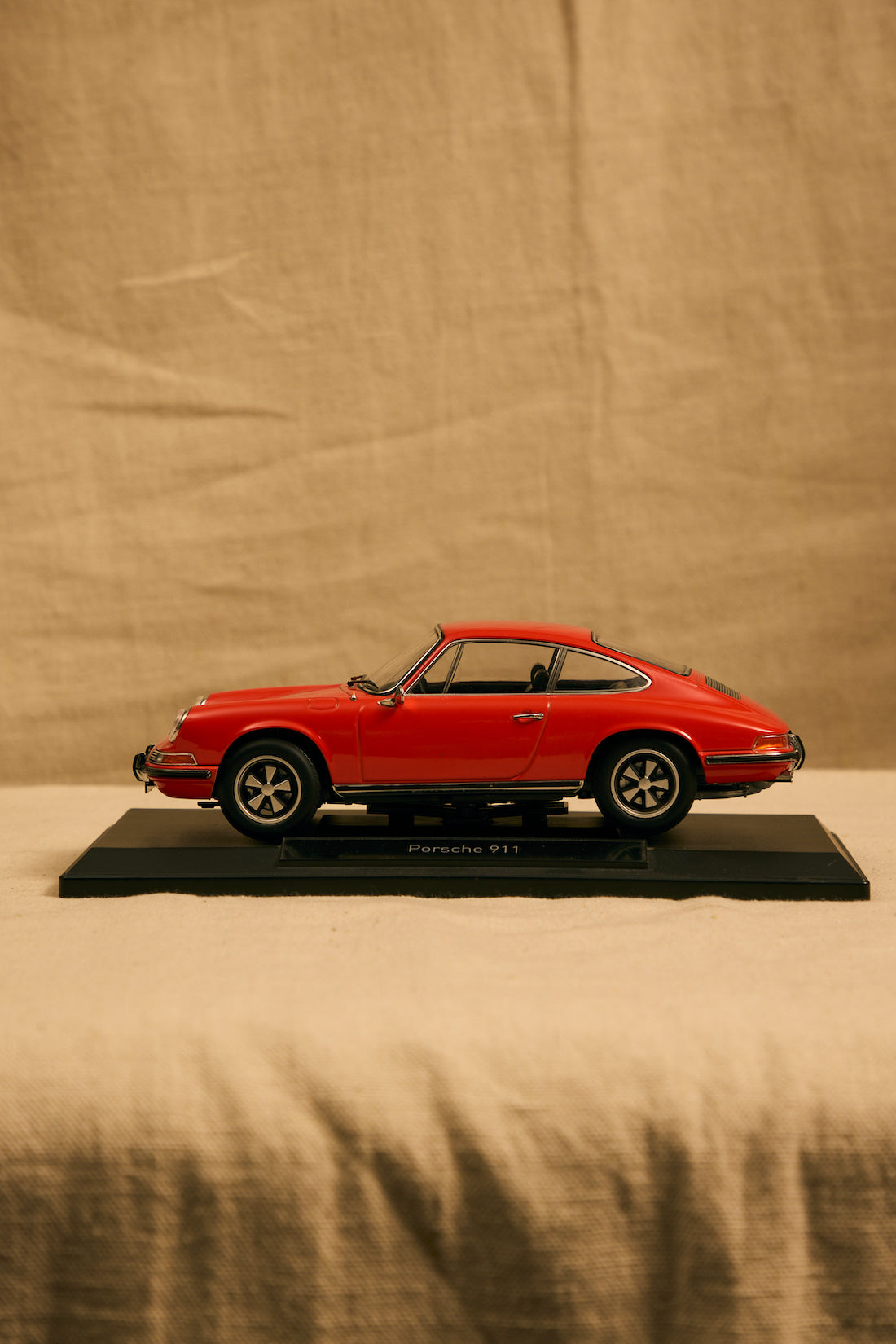 ARCHIVIO - 1972 Porsche 911