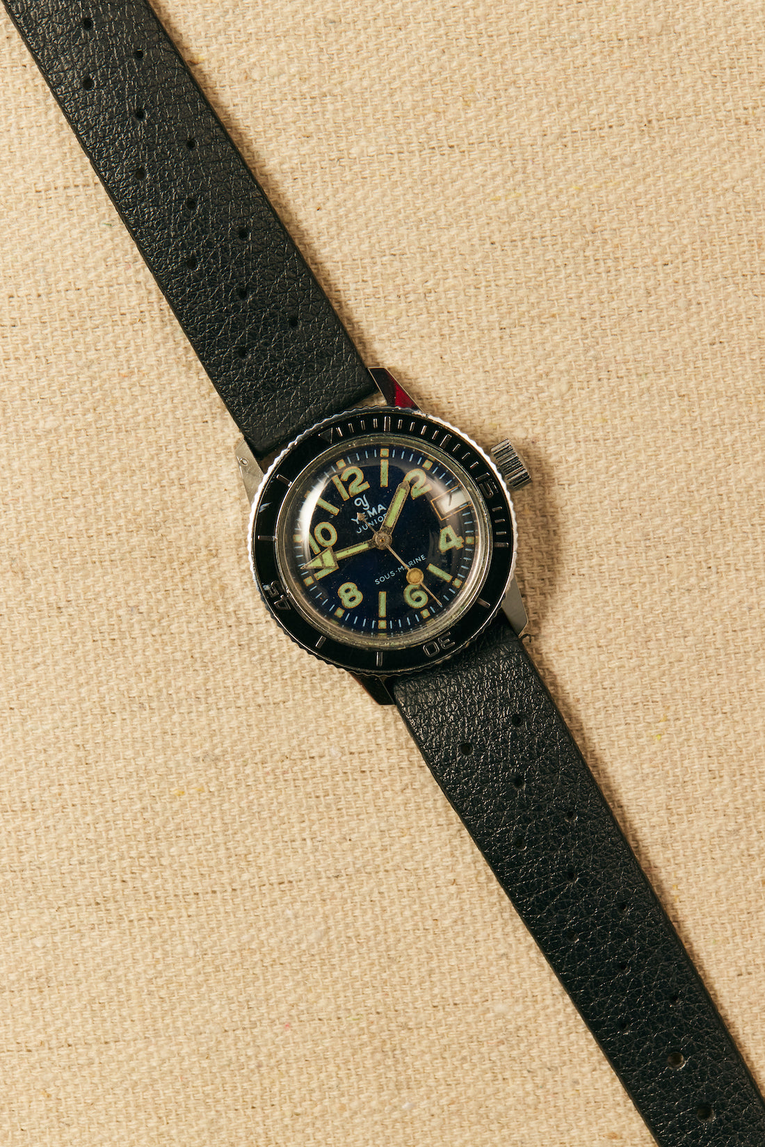 TEMPO - Vintage Yema Marine Nationale Diver Watch