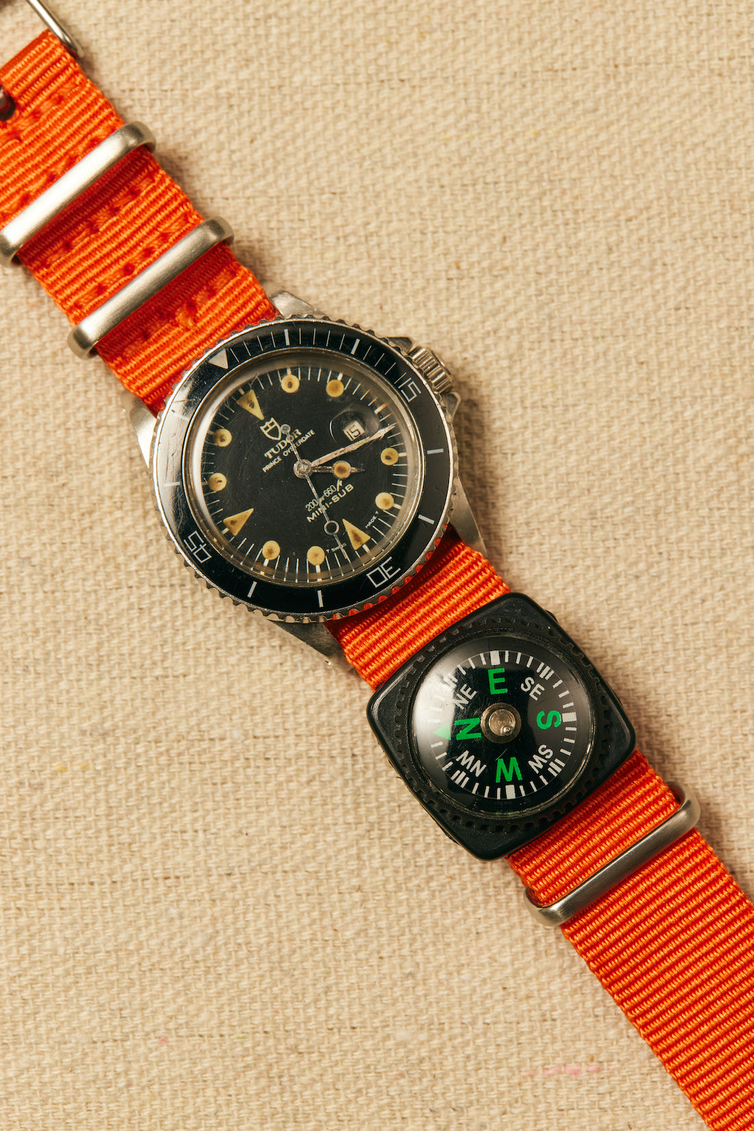 TEMPO - Vintage Tudor 94400 Mini-Sub