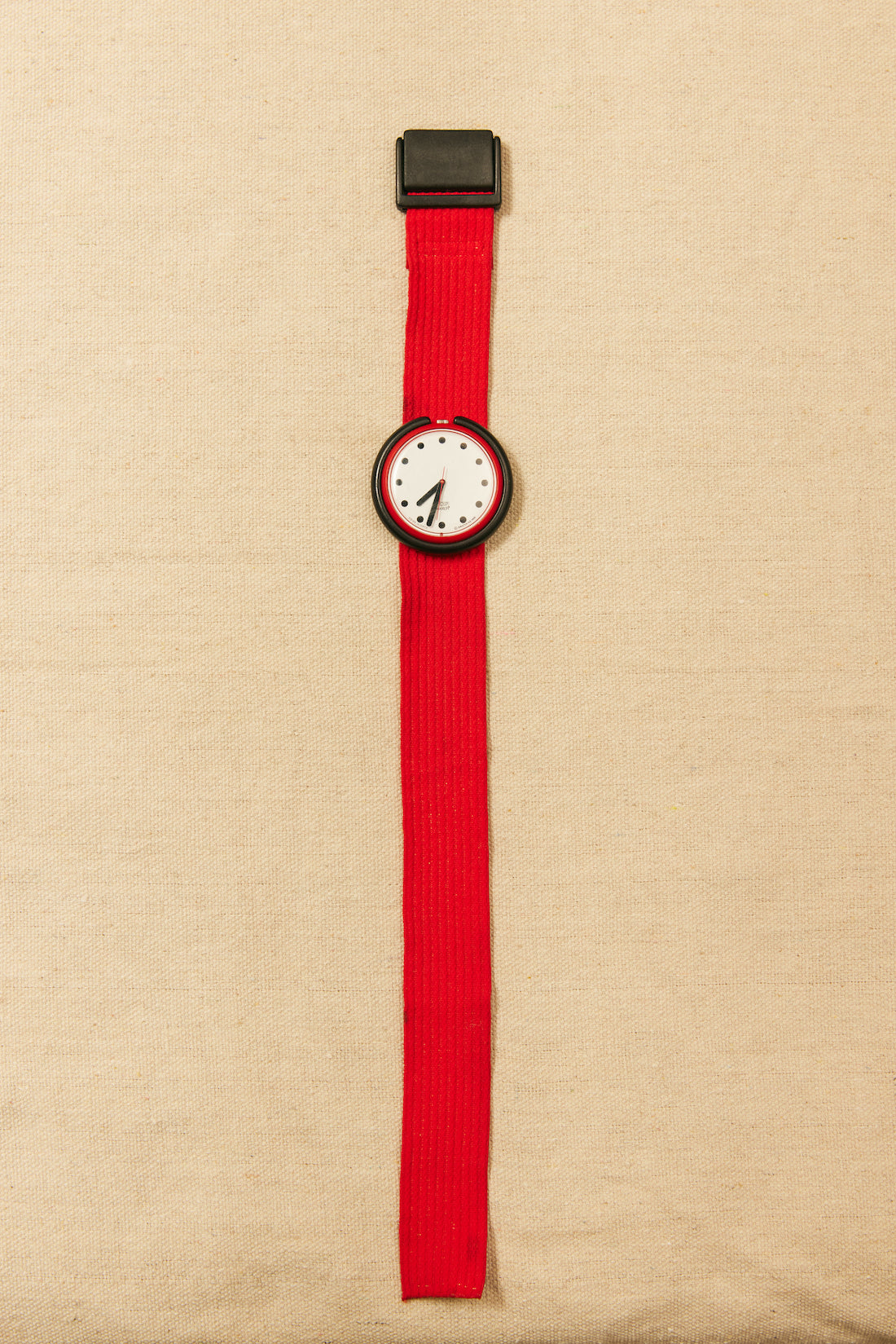 TEMPO - Vintage SWATCH Red Pop
