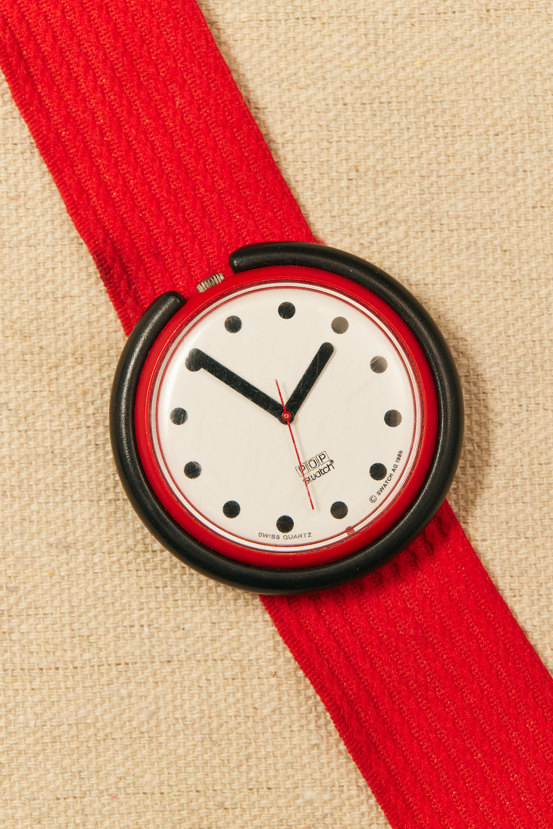 TEMPO - Vintage SWATCH Red Pop