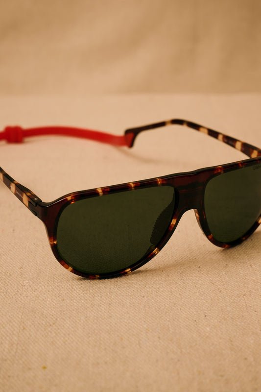 Yukari Windshield Ghiaia Glossy Tortoise by DISTRICT VISION
