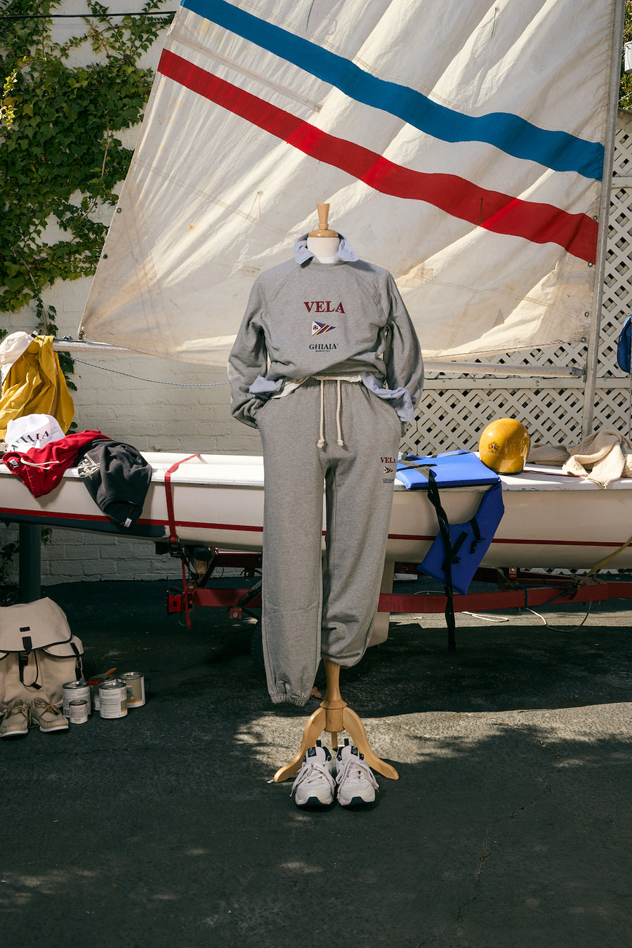 VELA Cotton Raglan Crewneck Sweatshirt