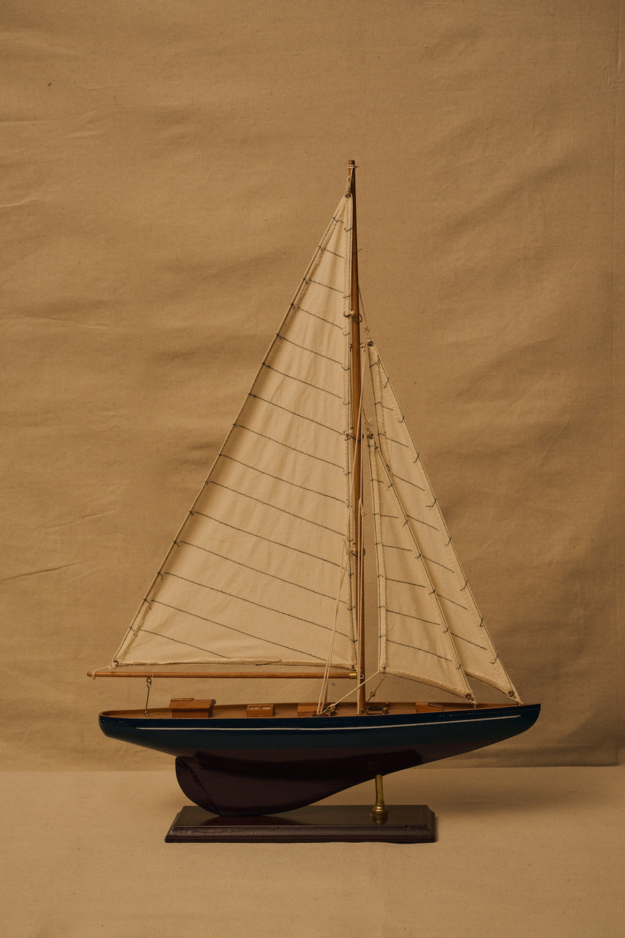 ARCHIVIO - Wooden Sail Boat