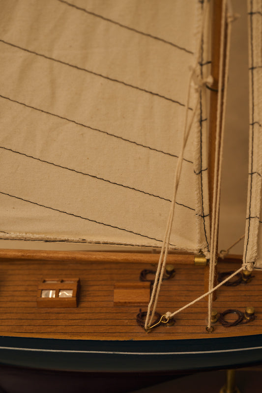 ARCHIVIO - Wooden Sail Boat